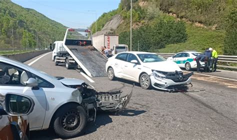 Zincirleme Trafik Kazas Tem Otoyolu Trafi E Kapand Asay Mavi