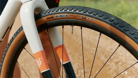 Maxxis New Reaver Gravel Race Tire Features A Unique Tread Pattern