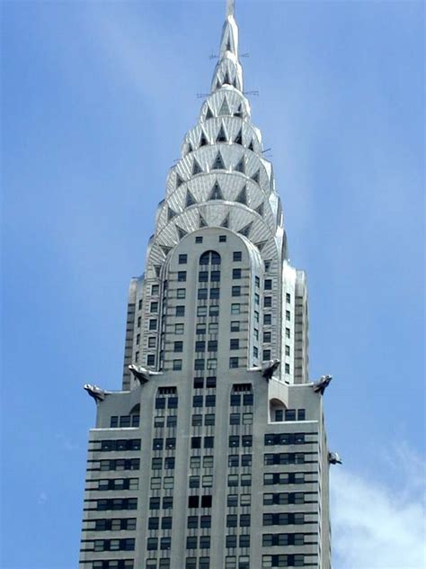 THE ART DECO: CHRYSLER BUILDING