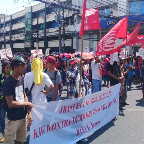 Demonstrations Held In Bacolod City Opposing Chinese Workers Watchmen Daily Journal