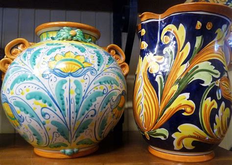 Ceramiche Di Caltagirone Larte Siciliana Che Racconta La Storia Dell