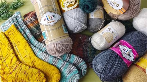 Однотонная носочная пряжа от разных производителей, вид носков с ...