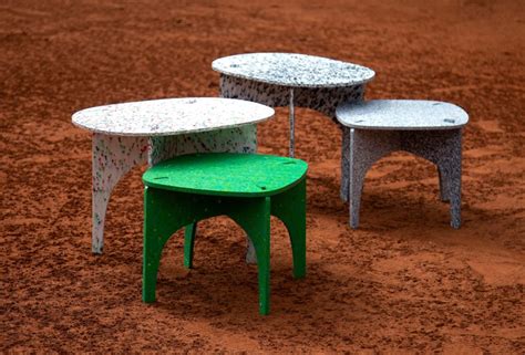 Flatpack Furniture Made From Recycled Plastic Materialdistrict