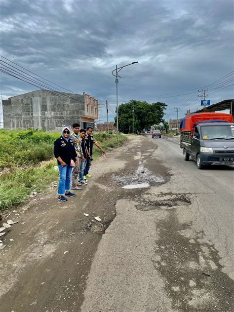 Telan Anggaran Miliaran Pemeliharaan Jalan Poros Sidrap Palopo Diduga