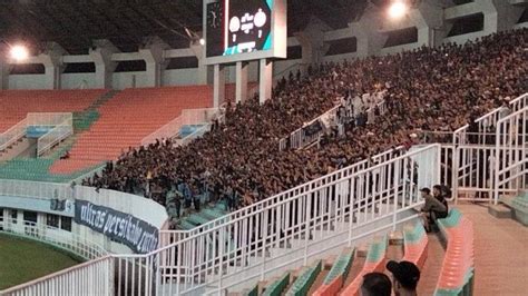 Calo Tiket Merebak Di Stadion Pakansari Panpel Persikabo 1973 Minta