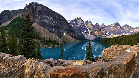 Moraine Lake Alberta Like Walking In A Bob Ross Painting Mountains