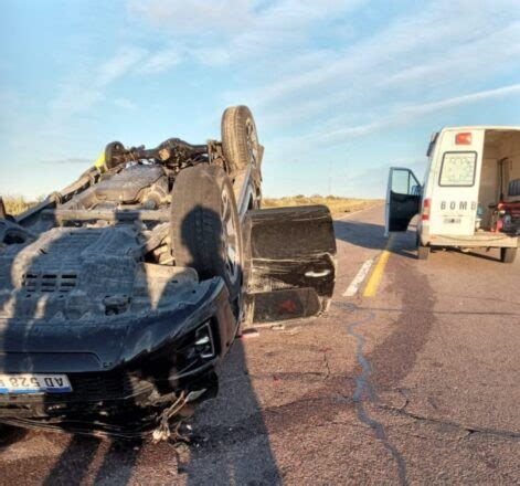 Grave accidente en San Carlos dos vehículos chocaron y un hombre fue