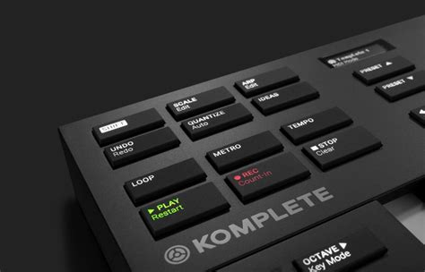 NATIVE INSTRUMENTS ネイティブインストゥルメンツ M シリーズキーボード KOMPLETE KONTROL M 公式初売