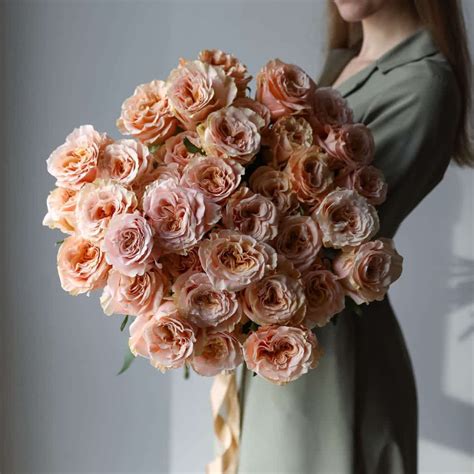 2 Dozen Peach Roses by Floral Savour