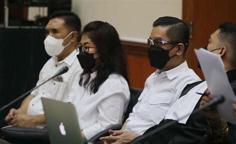 Sidang Vonis Dody Dan Linda Di Kasus Irjen Teddy Minahasa