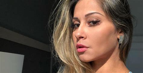 Mayra Cardi Revela Que Turbilh O Emocional Tem Atrapalhado Cicatriza O