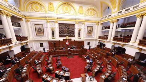 Pleno Del Congreso Guarda Minuto De Silencio Por Tres Trabajadores