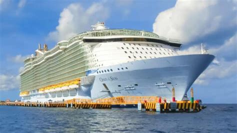 Royal Caribbean Cancels Christmas Cruises For Dry Dock Travel