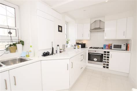 2 Bedroom Ground Floor Flat Let In London Sw3