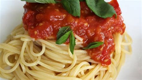 Spaghetti Sauce With Fresh Tomatoes Recipe