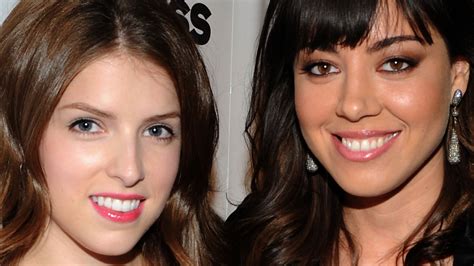 Inside Anna Kendrick And Aubrey Plaza S Friendship