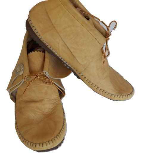 TAOS Indian Made Men's Tan Soft Leather Upper Composite Sole Moccasins ...