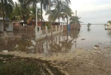 Mar De Fondo Causa Zozobra En El Hatillo Y La Cerca