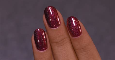 ILNP Carrie Blood Red Holographic Nail Polish