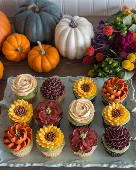 Fall Cupcake Designs