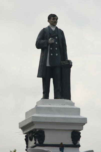 Byahero Jose Rizal Monument In Nagcarlan Laguna