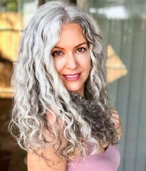 Hairandbeauty Sara Sophia Eisenman Beautiful Gray Hair Hair Falling