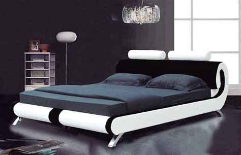 King Bed Dimensions: Is a King Size Bed Right for You?