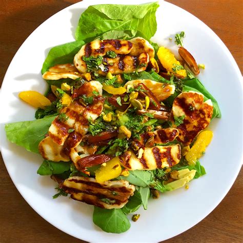 Halloumi Date And Orange Salad