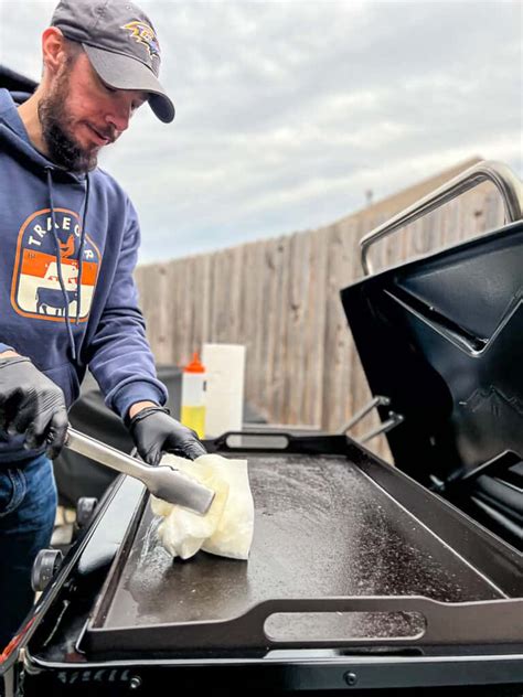 First Time Seasoning Traeger Flatrock Griddle Grill Sip Bite Go