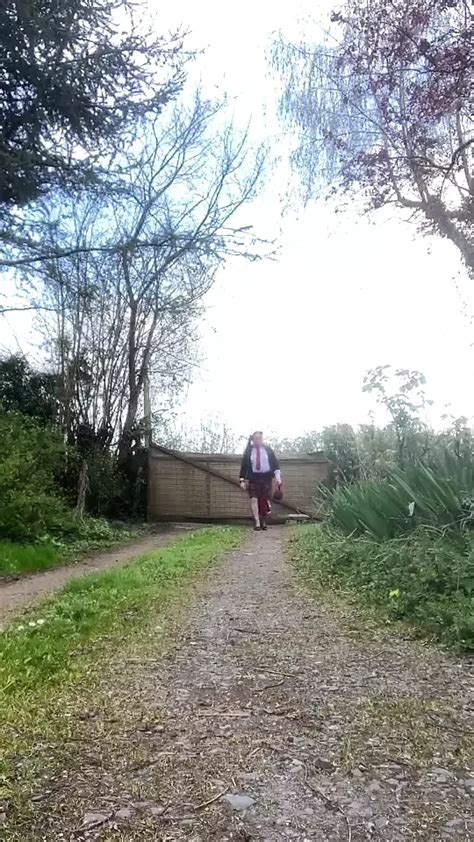 In An Outfit With A Skirt With Flowers For An Evening Gay Amateur Amateur Porn XHamster