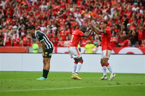 Derrota do Santos está entre maiores goleadas do Brasileirão