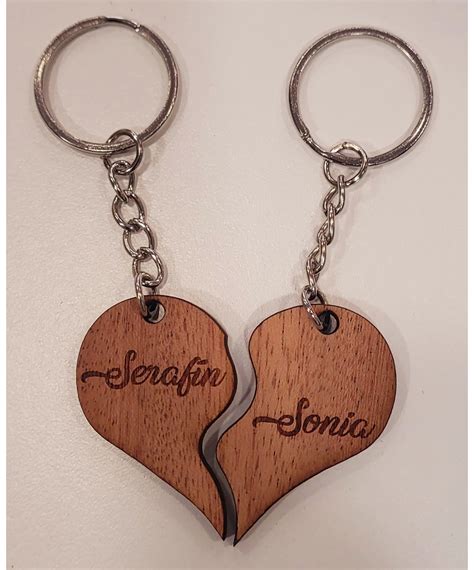 Llaveros Personalizados En Madera