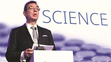 Pfizer Chief Albert Bourla Wins 1 Mn Genesis Prize For Vaccine Development