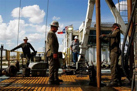 Drilling Down Top 10 Drilling Rig Companies In Texas And Their Customers