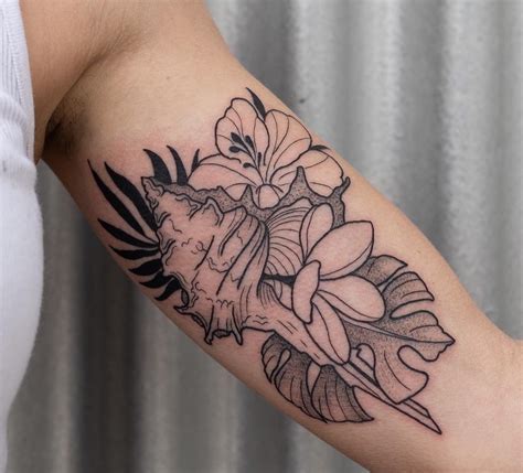 Top 77+ jungle flowers tattoo latest - in.cdgdbentre