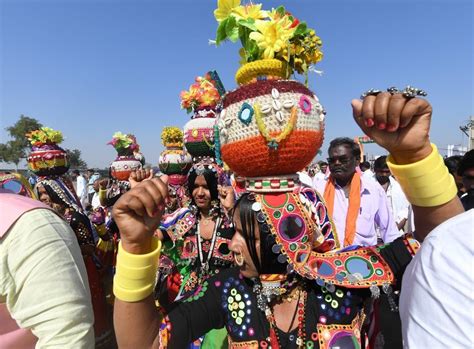 Pm Narendra Modi Visit Yadgiri And Kalaburagi In Karnataka See Photos Photos Hd Images