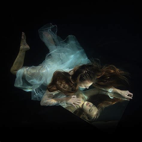 Underwater model photography | lemurvision.com