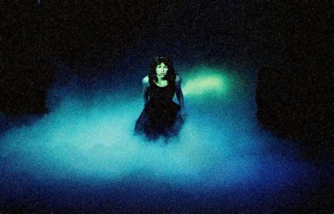 Kate Bush Returns To The Concert Stage The New York Times