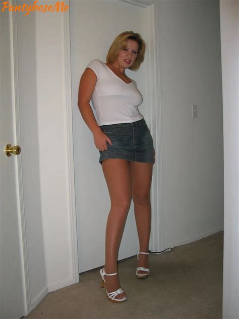 Retro Milf In Jean Skirt Tan Pantyhose Stripping Nude Pics XHamster