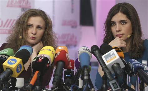 Las Pussy Riot Dicen Que Quieren Echar A Putin Del Poder Grupo Milenio