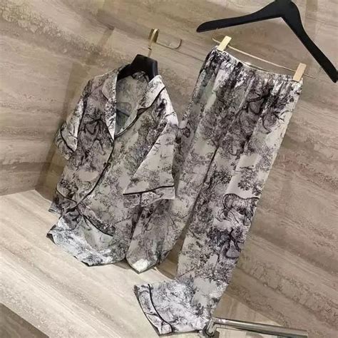 Pin by dubai_____bags on Ladies_clothts👚👗👖🩱👙 | Sleepwear fashion ...