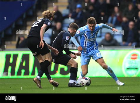 Coventry City S Viktor Gyokeres Right And Huddersfield Town S Scott