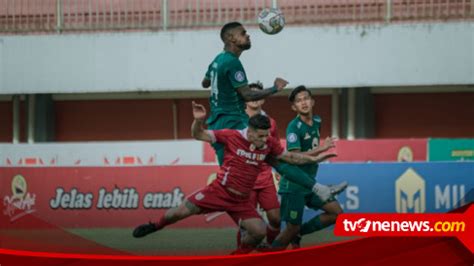 Persebaya Masih Paceklik Kemenangan Aji Santoso Evaluasi Total Seluruh