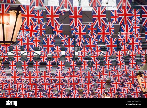 London Uk 14th April 2023 Thousands Of Union Jacks Decorate Covent