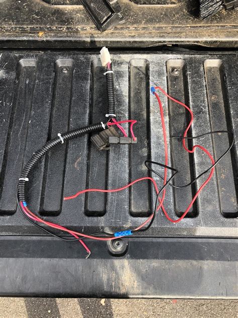 Leer Camper Shell Way Wiring Harness