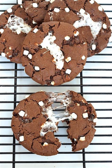 Keep Warm This Winter With The Most Delicious Hot Choc Cookie Recipe