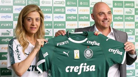 Palmeiras foi o clube que mais faturou patrocínio no Brasil em 2020