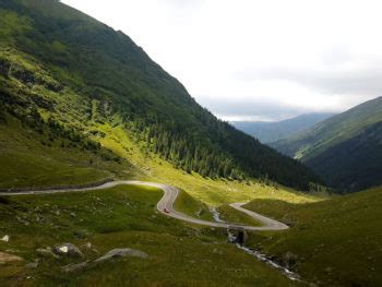 Transfăgărășan Road Trip: Romanian adventure that you must try