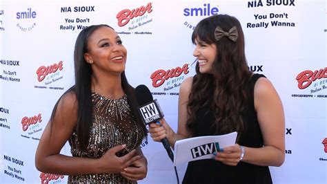 Nia Sioux Teases “dance Moms” Season 8 Secrets Drops New Music Video Hollywire Youtube