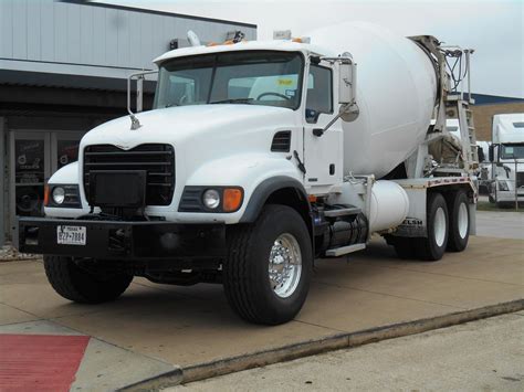 2004 Mack Granite Cv713 Mixer Trucks Asphalt Trucks Concrete Trucks